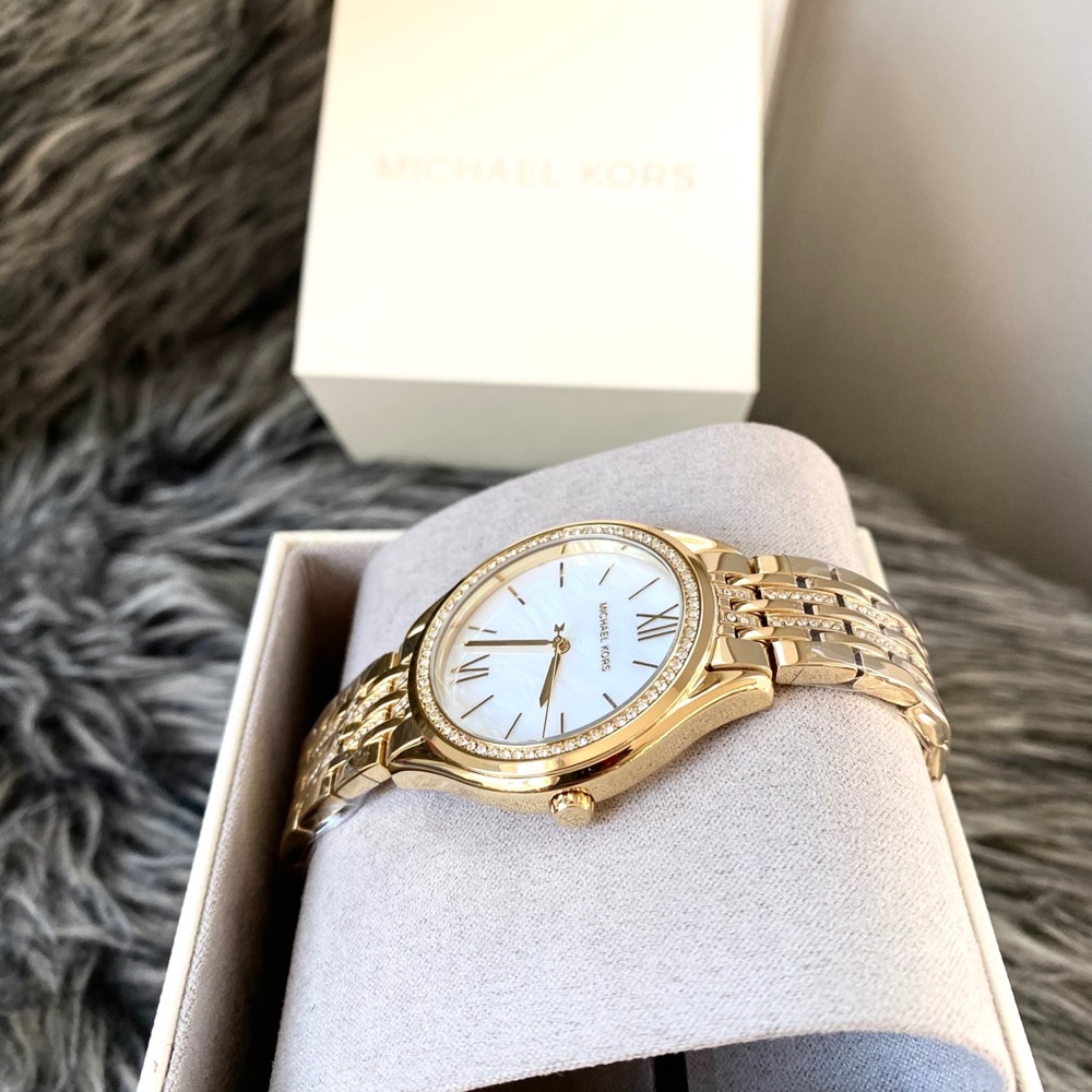 NWT authentic MK gold tone stone rim watch - Picture 3 of 8